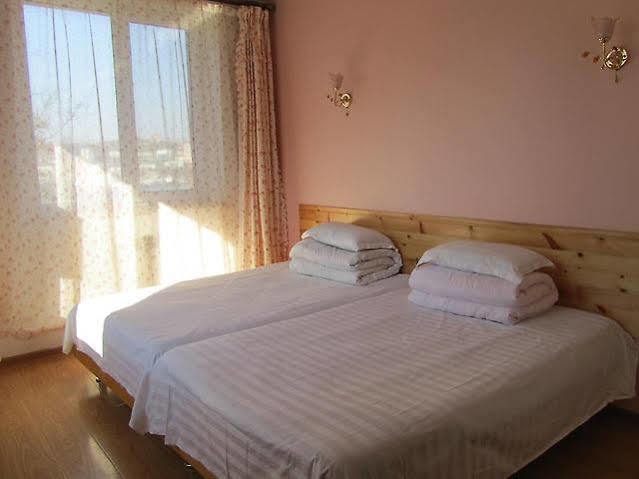 Hotel Istok Vladivostok Luaran gambar